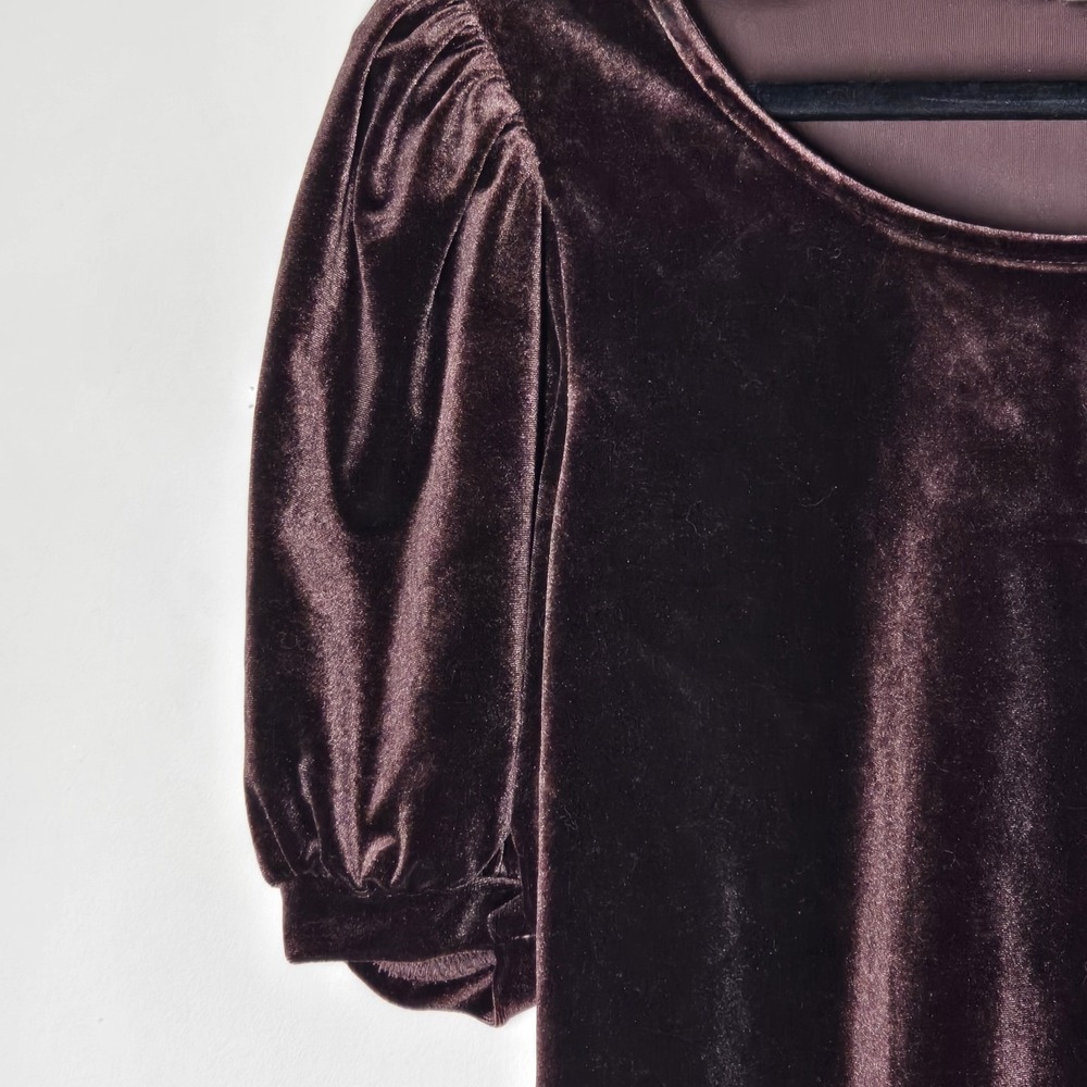 Maurices Romantic Velvet Puff Sleeve Top Purple Short Sleeve Womens M Whimsygoth - Picture 3 of 6